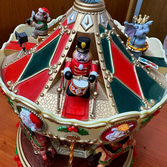 Vintage St. Nicholas Christmas Merry Go Round Carousel - Picture 9 of 16